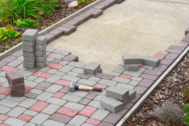 Best Driveway Paving Contractor  in Vandalia, IL